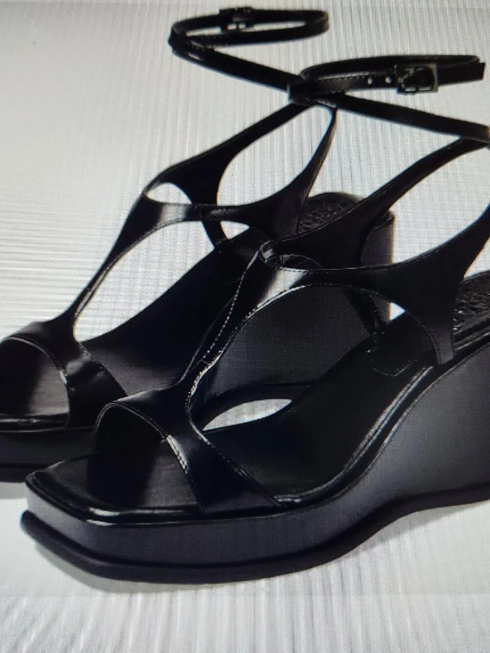 Vince Camuto Black Leather 
